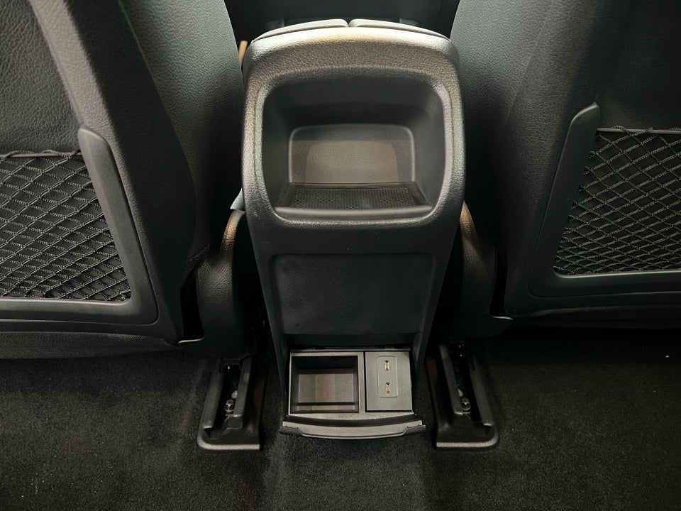 Mercedes EQB300 4Matic 5d