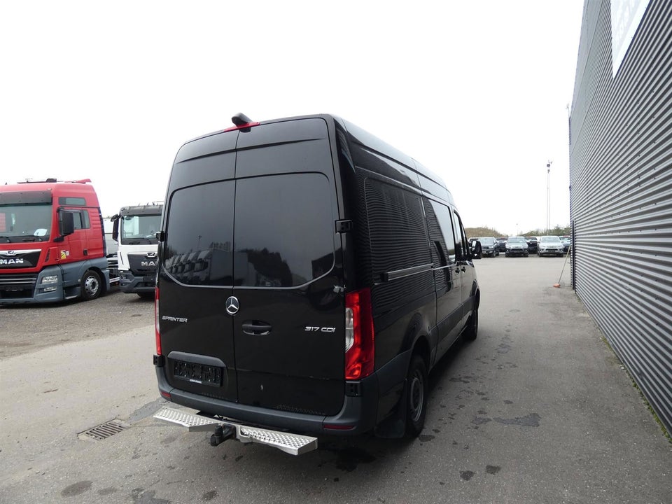 Mercedes Sprinter 317 2,0 CDi A2 Kassevogn aut. RWD