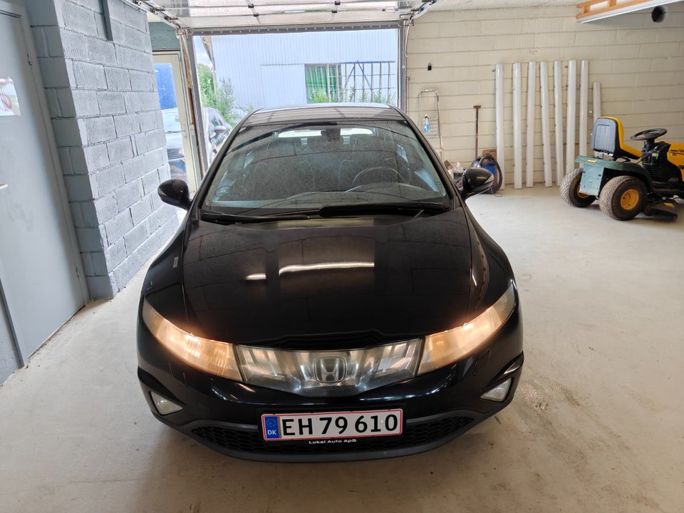 Honda Civic 1,8 Sport 5d