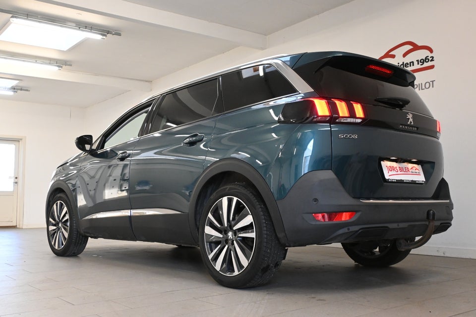 Peugeot 5008 1,5 BlueHDi 130 Allure Pack 7prs 5d