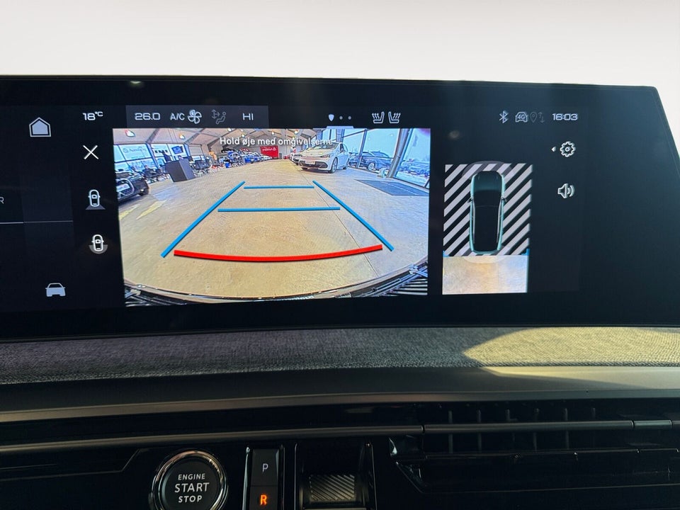 Peugeot e-3008 101 GT 5d