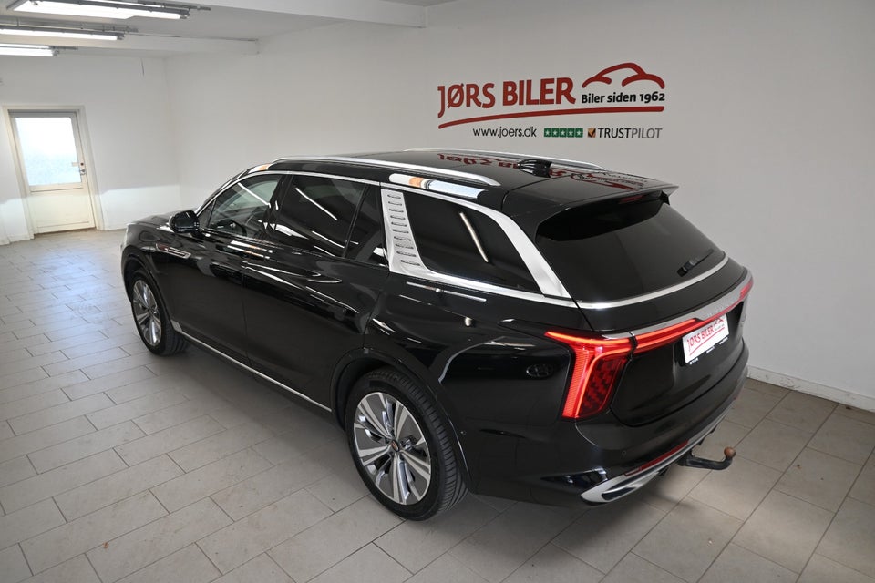 Hongqi E-HS9 99 Exclusive 5d