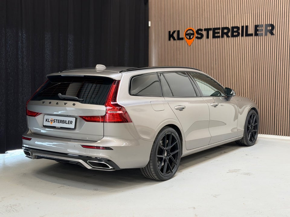 Volvo V60 2,0 T6 ReCharge R-Design aut. AWD 5d