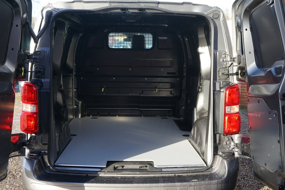 Peugeot Expert 2,0 BlueHDi 122 L2 Plus Van