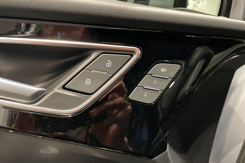 Audi Q4 e-tron 45 S-line Edition 5d