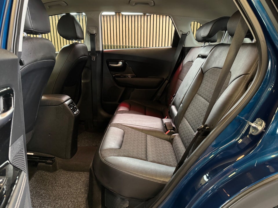 Kia Niro 1,6 PHEV Advance DCT 5d