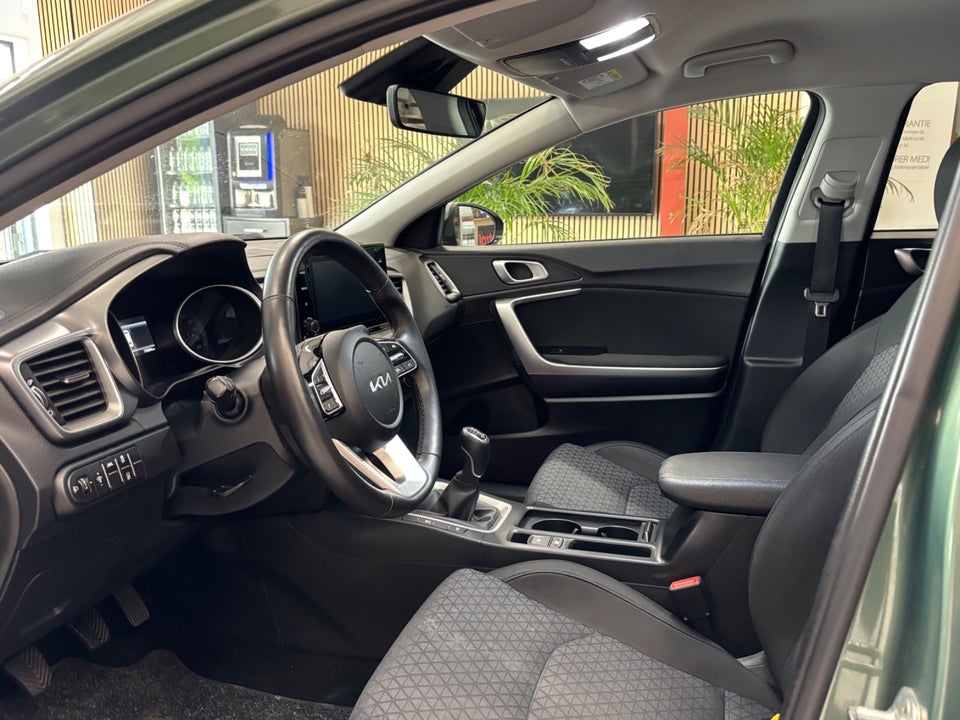 Kia Ceed 1,0 T-GDi Prestige SW 5d