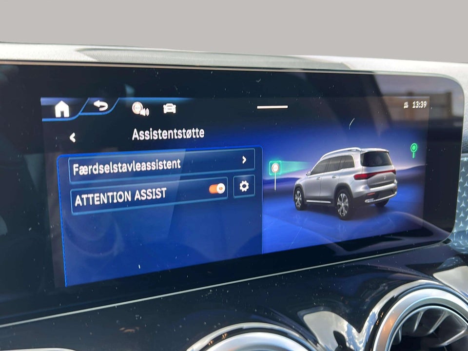 Mercedes EQB300 Progressive 4Matic 5d