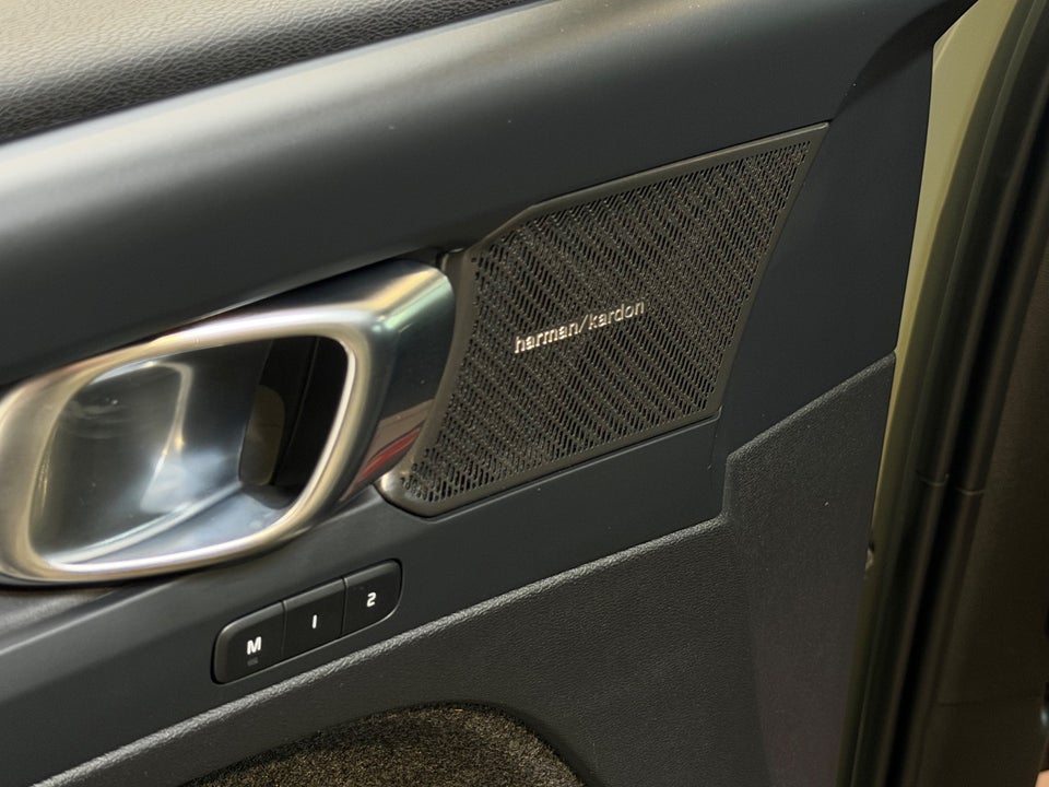 Volvo XC40 P6 ReCharge Ultimate 5d