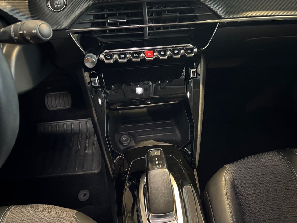 Peugeot e-2008 50 Allure 5d