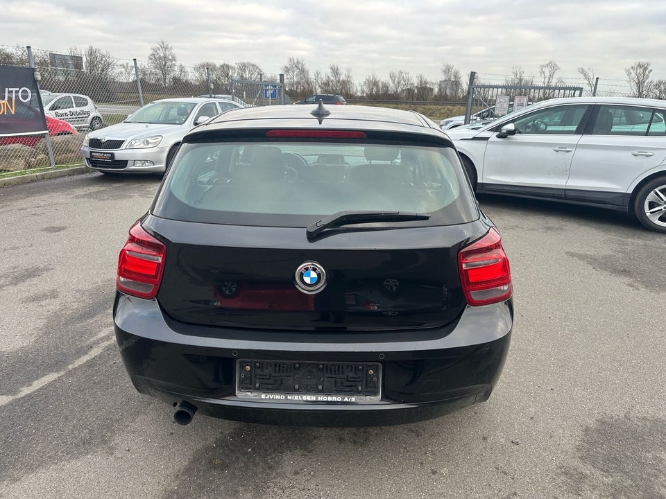 BMW 116i 1,6 Sport Line 5d