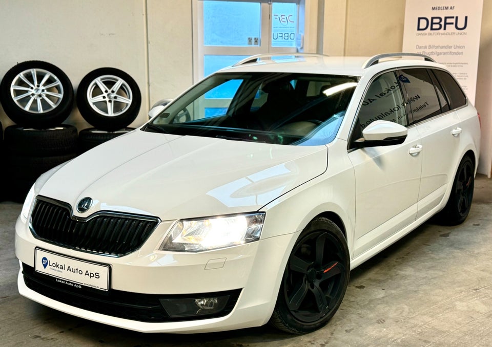 Skoda Octavia 1,8 TSi 180 Elegance Combi DSG 5d