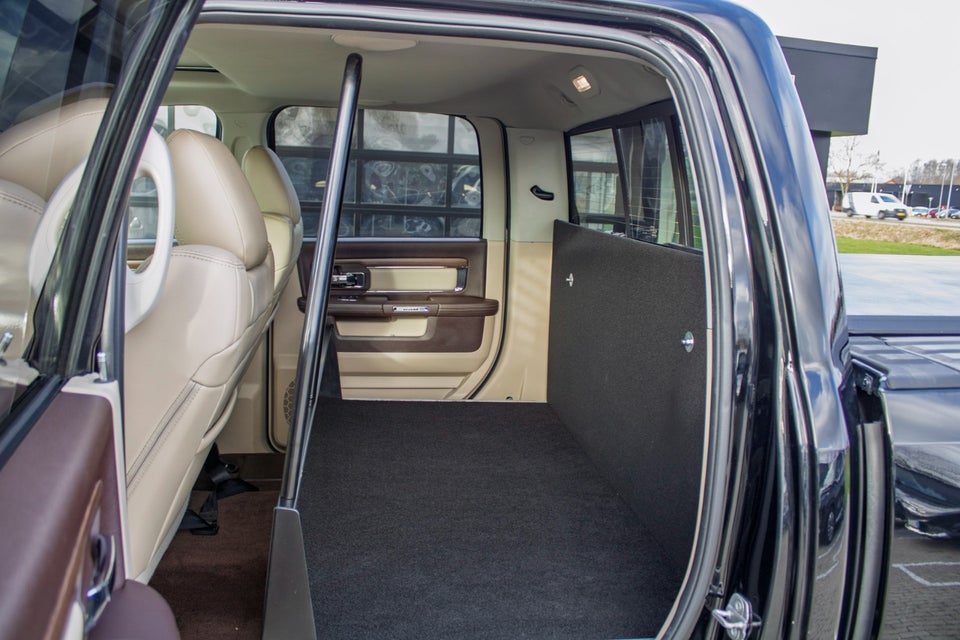 Dodge RAM 1500 5,7 V8 Laramie Crew Cab aut. 4d