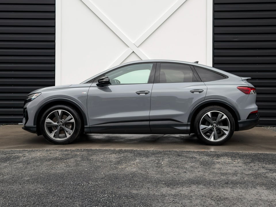 Audi Q4 e-tron 40 Attitude S-line Sportback 5d