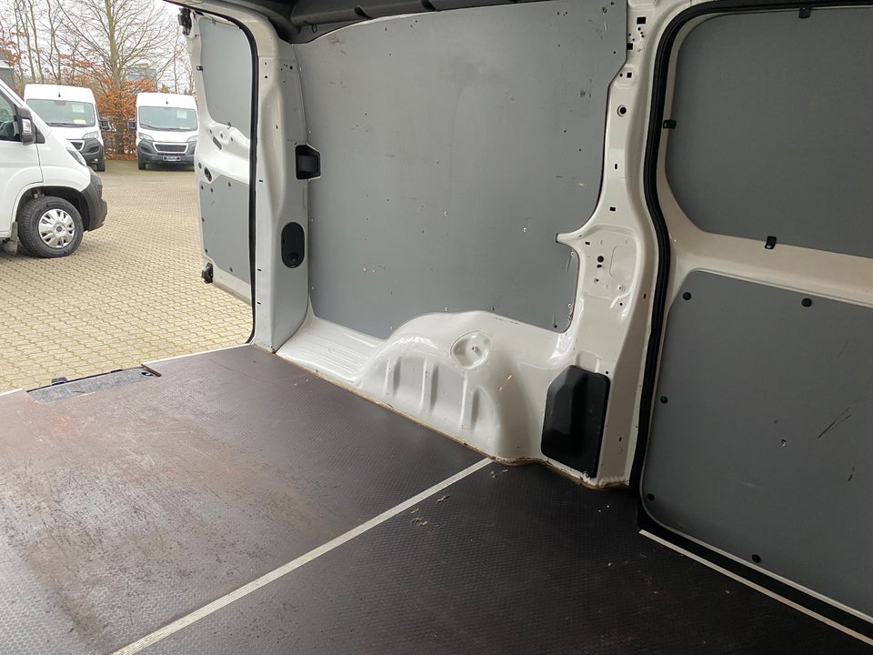 Peugeot Expert 2,0 BlueHDi 150 L3 Premium Van