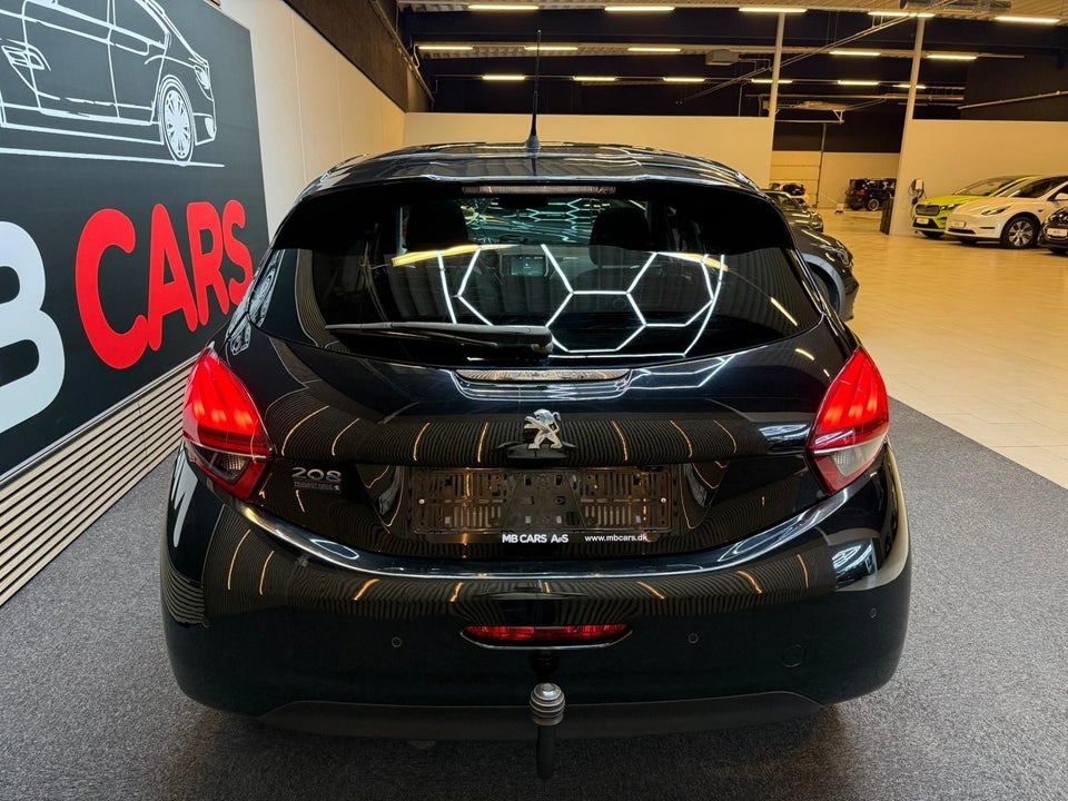 Peugeot 208 1,2 PureTech 82 Allure Sky 5d