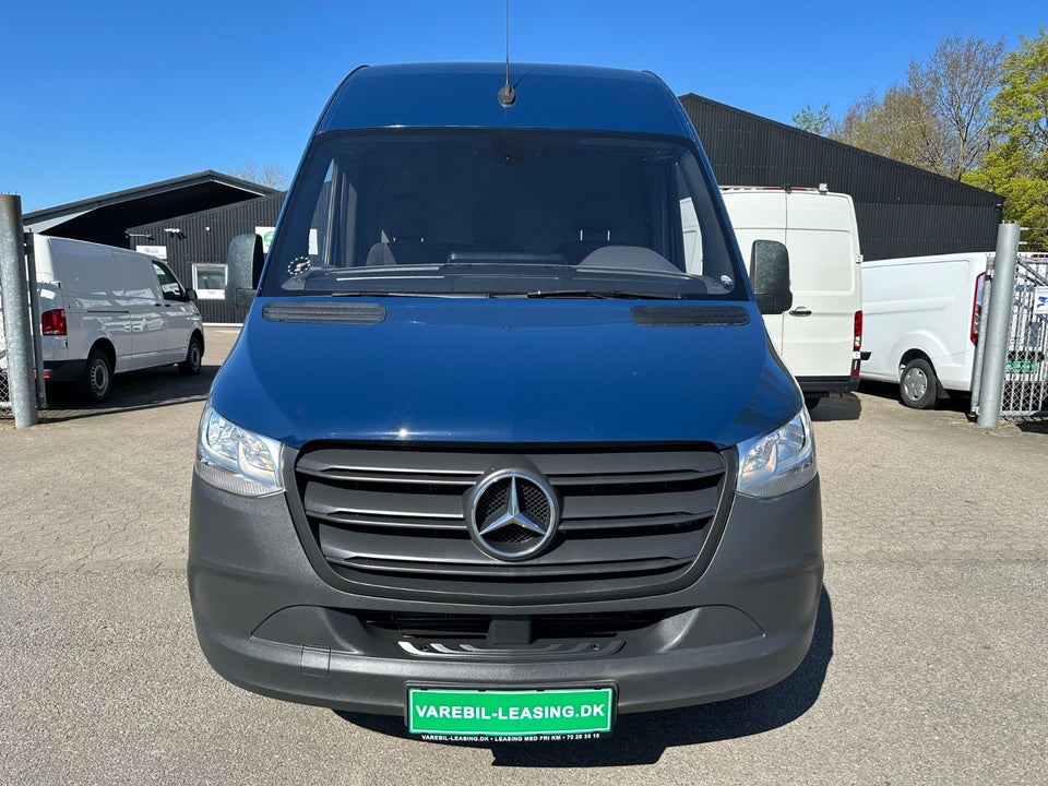 Mercedes Sprinter 316 2,2 CDi A2 Kassevogn aut. RWD