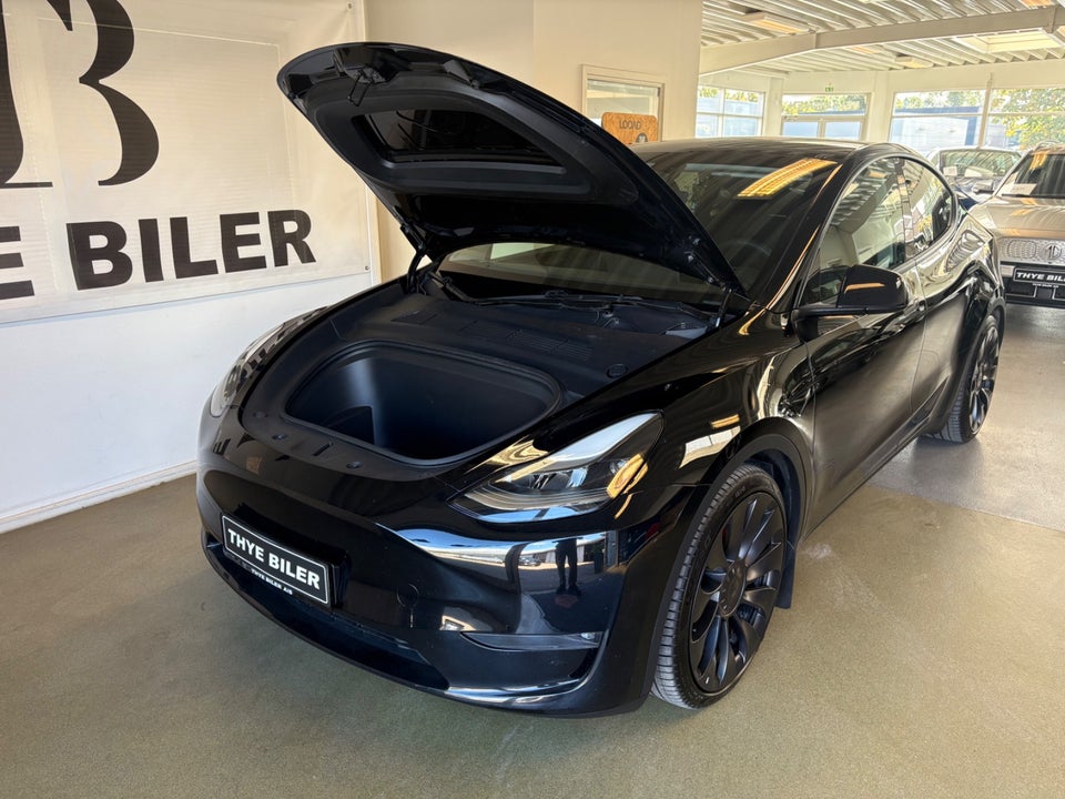 Tesla Model Y Performance AWD 5d