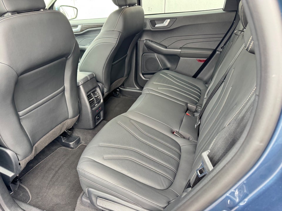 Ford Kuga 2,5 PHEV Vignale CVT 5d