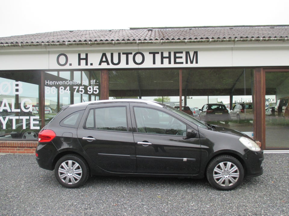 Renault Clio III 1,2 16V Authentique Sport Tourer 5d