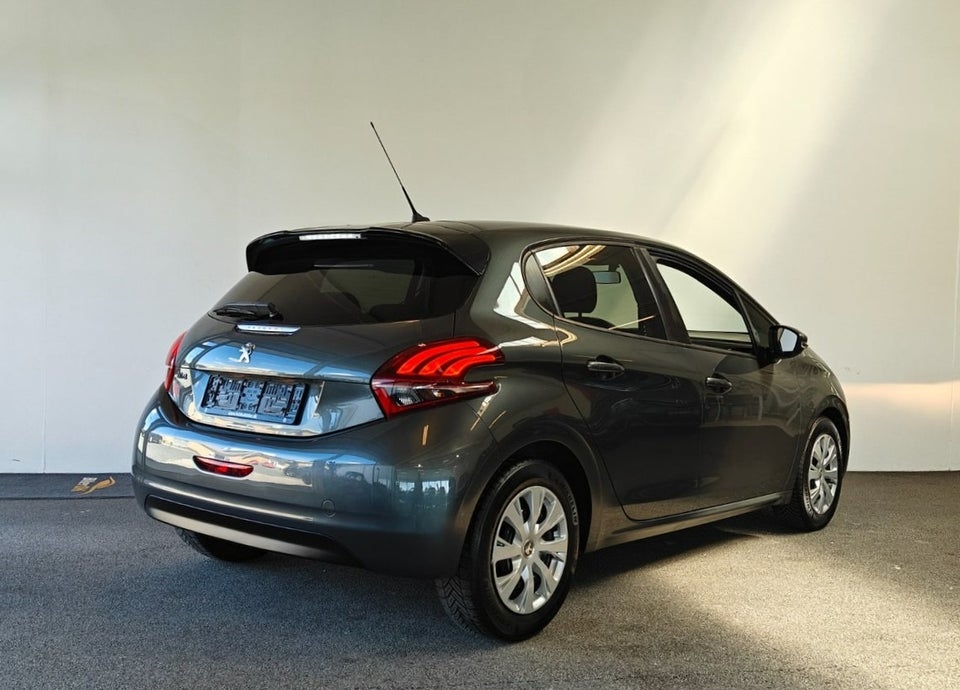 Peugeot 208 1,6 BlueHDi 100 Desire 5d