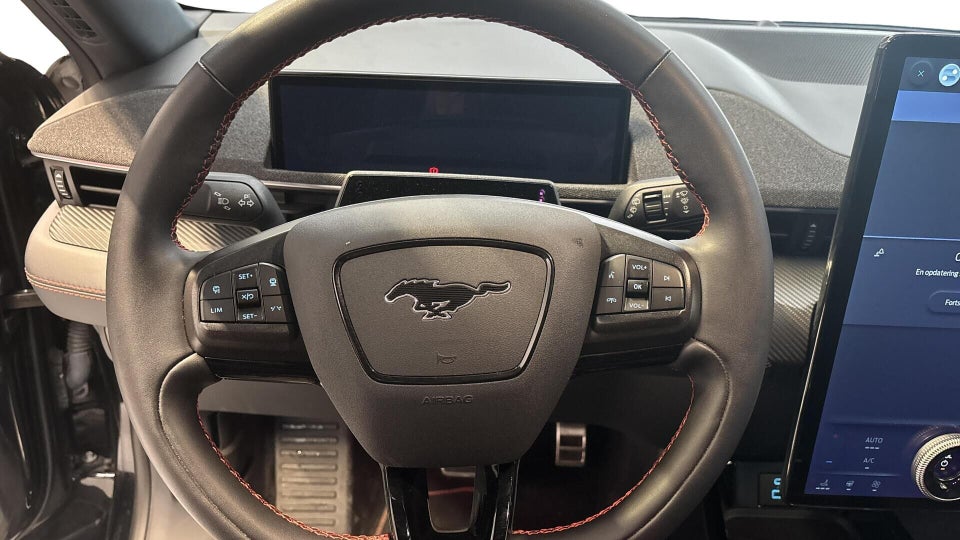 Ford Mustang Mach-E 88 Premium Extended Range 5d