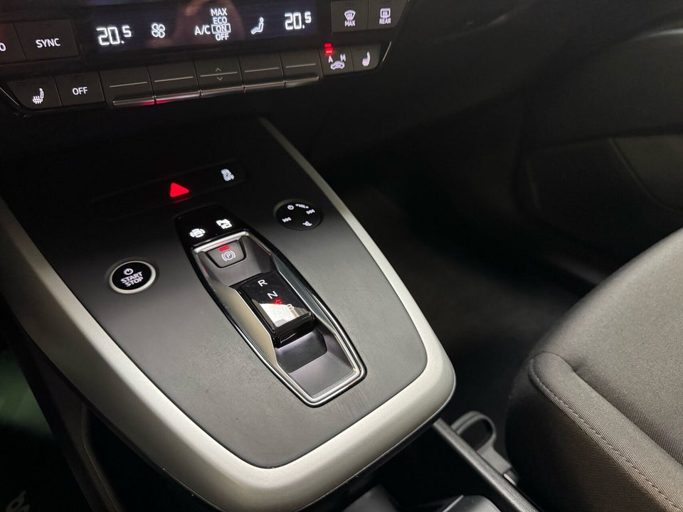 Audi Q4 e-tron 40 S-line 5d