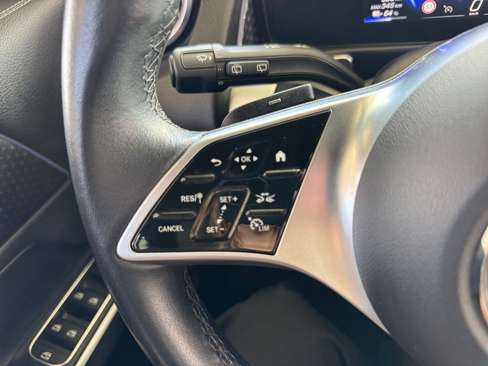 Mercedes EQB250+ Progressive 5d