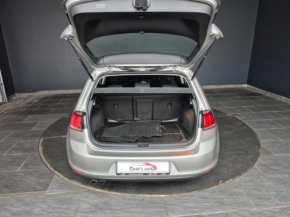 VW Golf VII 1,4 TSi 122 Trendline DSG BMT 5d
