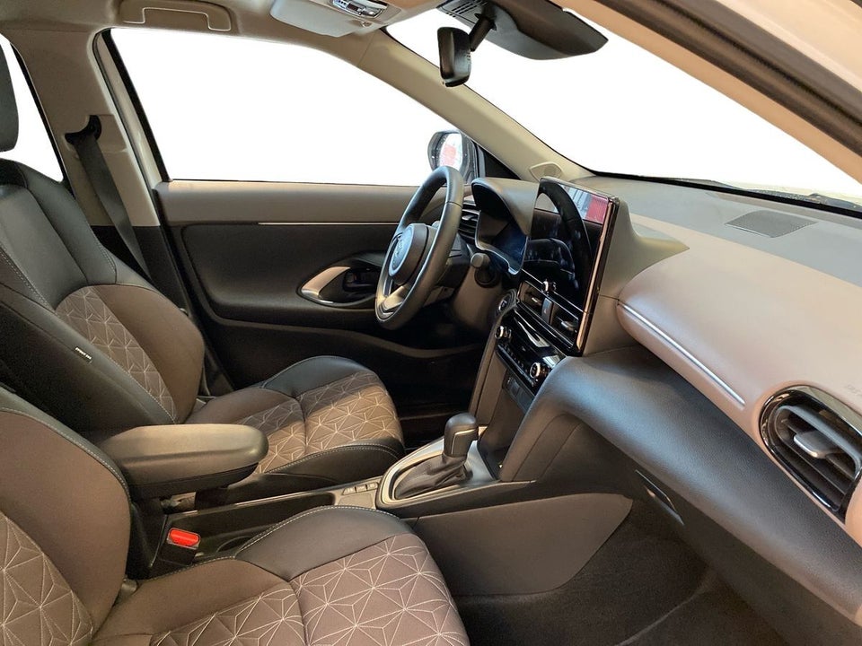 Toyota Yaris Cross 1,5 Hybrid Elegant e-CVT 5d