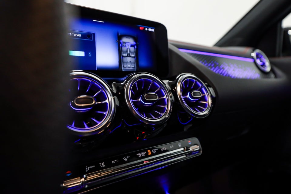 Mercedes EQA350 AMG Advance Plus 4Matic 5d