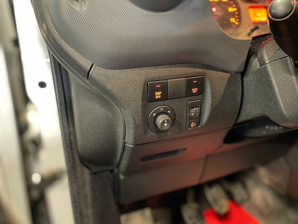 Peugeot Partner 1,6 e-HDi 90 L1 Van Flexpack 4d