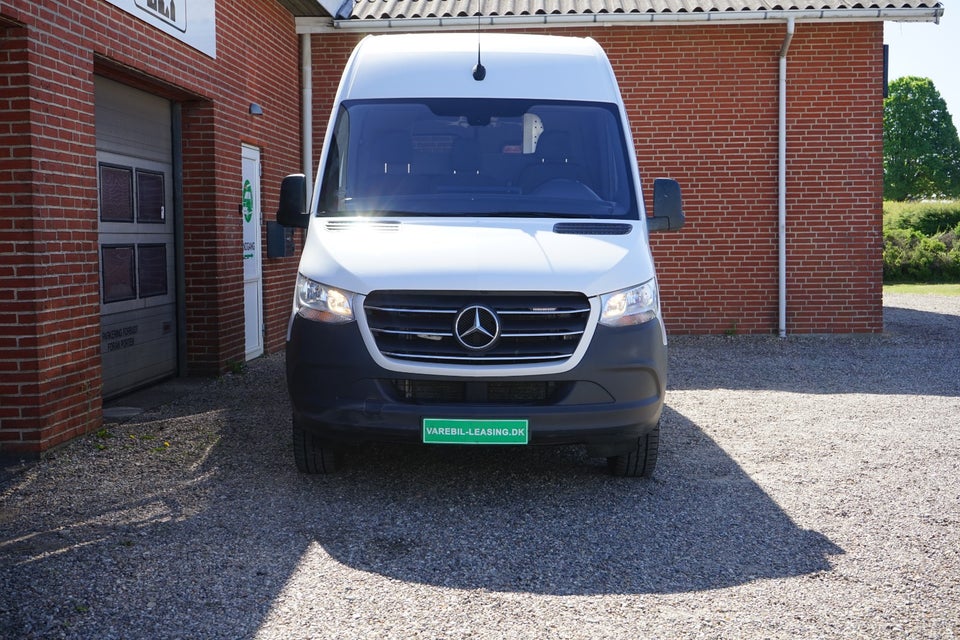 Mercedes Sprinter 317 2,0 CDi A2 Kassevogn aut. RWD