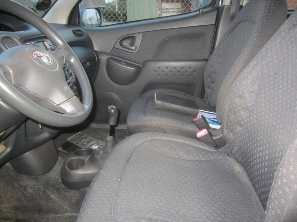 Toyota Yaris Verso 1,4 D-4D Luna 5d