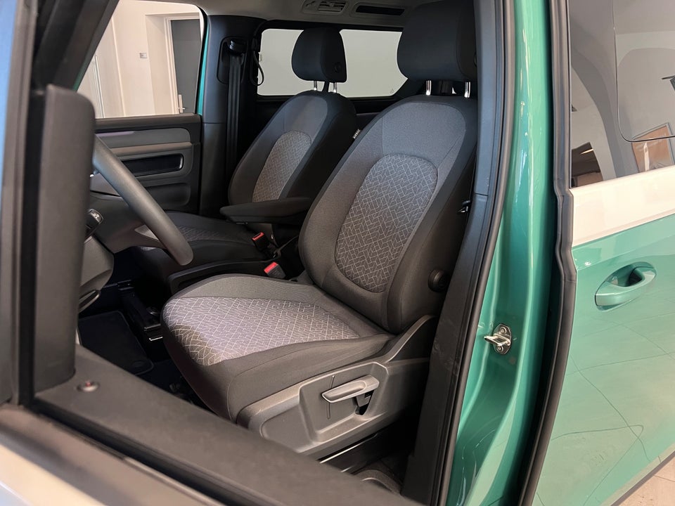 VW ID.Buzz 86 Life 7prs LWB 5d