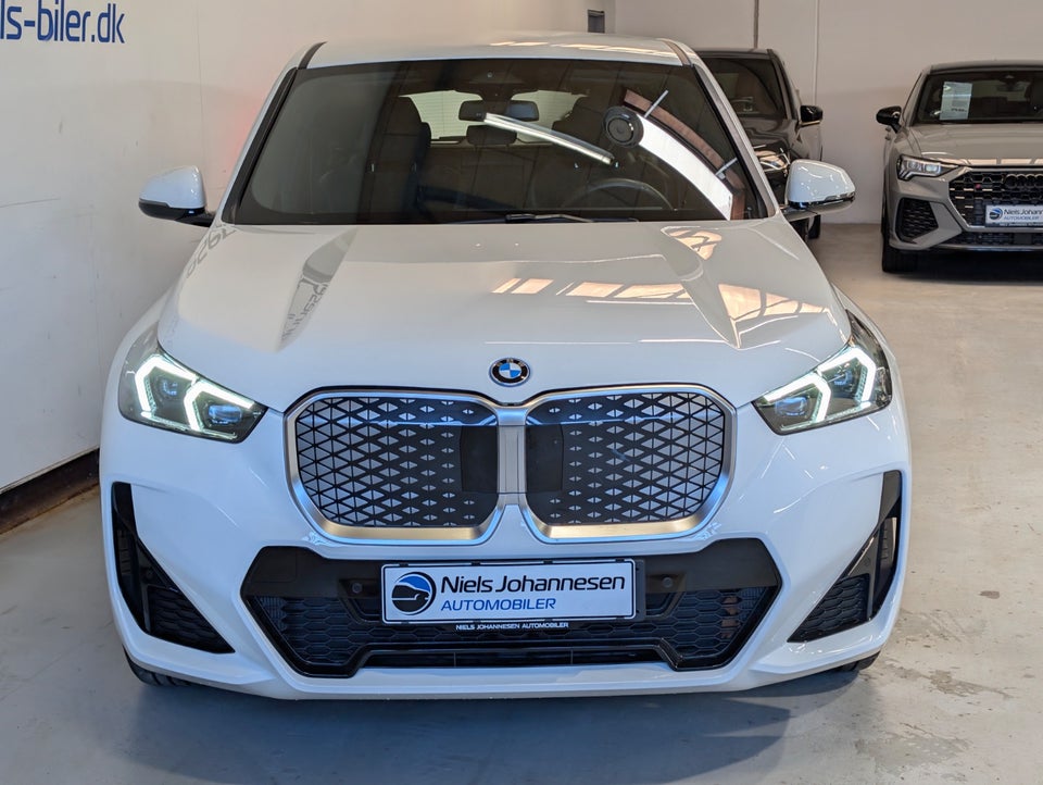 BMW iX1 eDrive20 M-Sport 5d