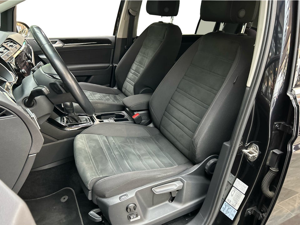 VW Touran 1,5 TSi 150 Highline DSG 7prs 5d