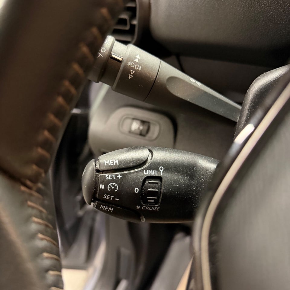 Peugeot Partner 1,5 BlueHDi 100 L2V2 Plus Van