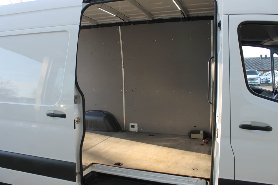Mercedes Sprinter 316 2,2 CDi A2 Kassevogn aut. RWD