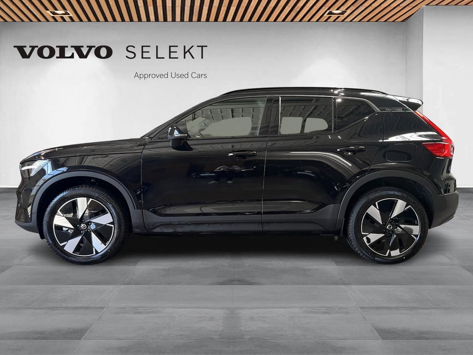 Volvo XC40 ReCharge Extended Range Plus 5d