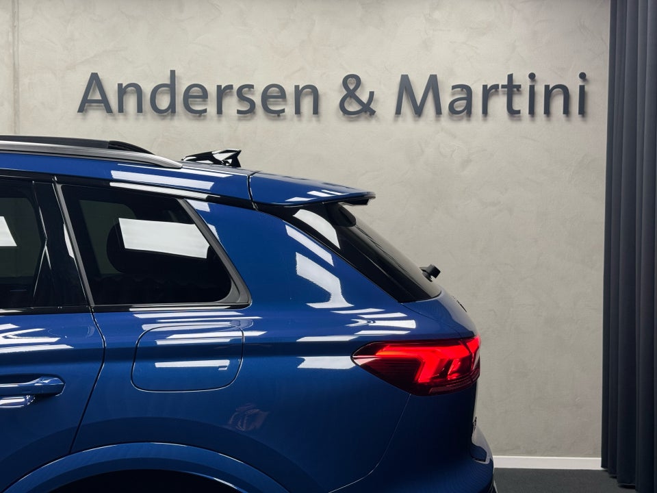 Audi SQ6 e-tron quattro 5d