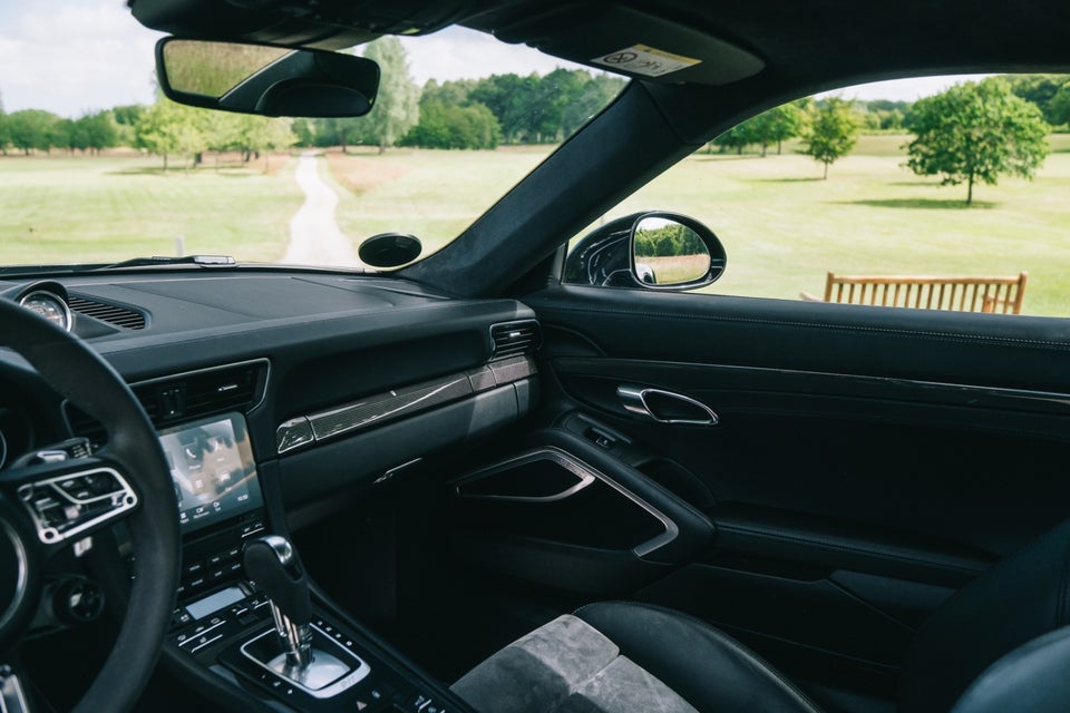 Porsche 911 Turbo S 3,8 Coupé PDK 2d