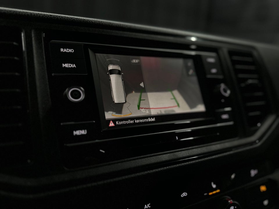 VW Crafter 35 2,0 TDi 177 Kassevogn L3H3 aut.