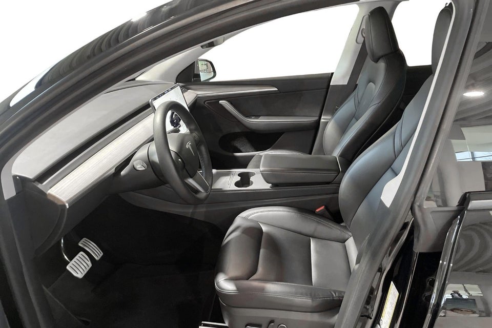 Tesla Model Y Performance AWD 5d