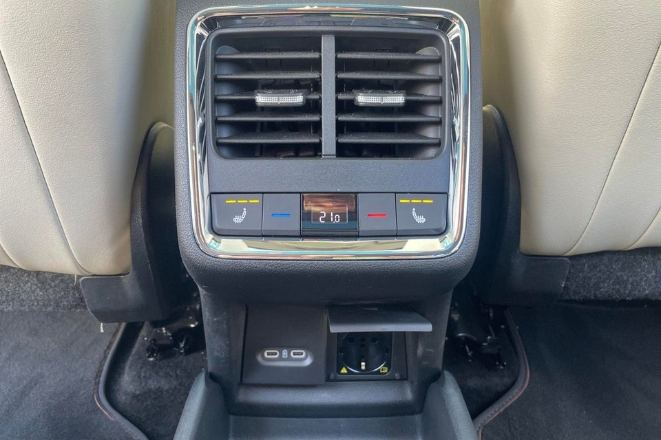 Skoda Enyaq 85 iV Laurin & Klement 5d