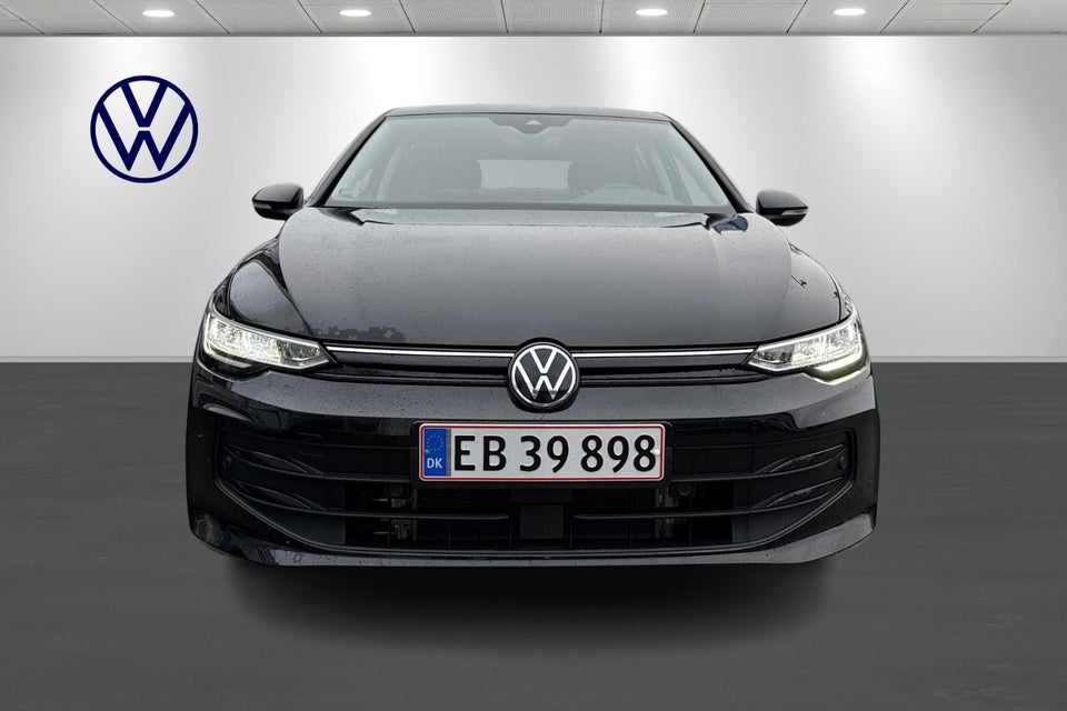 VW Golf VIII 1,5 eTSi 150 Life DSG 5d