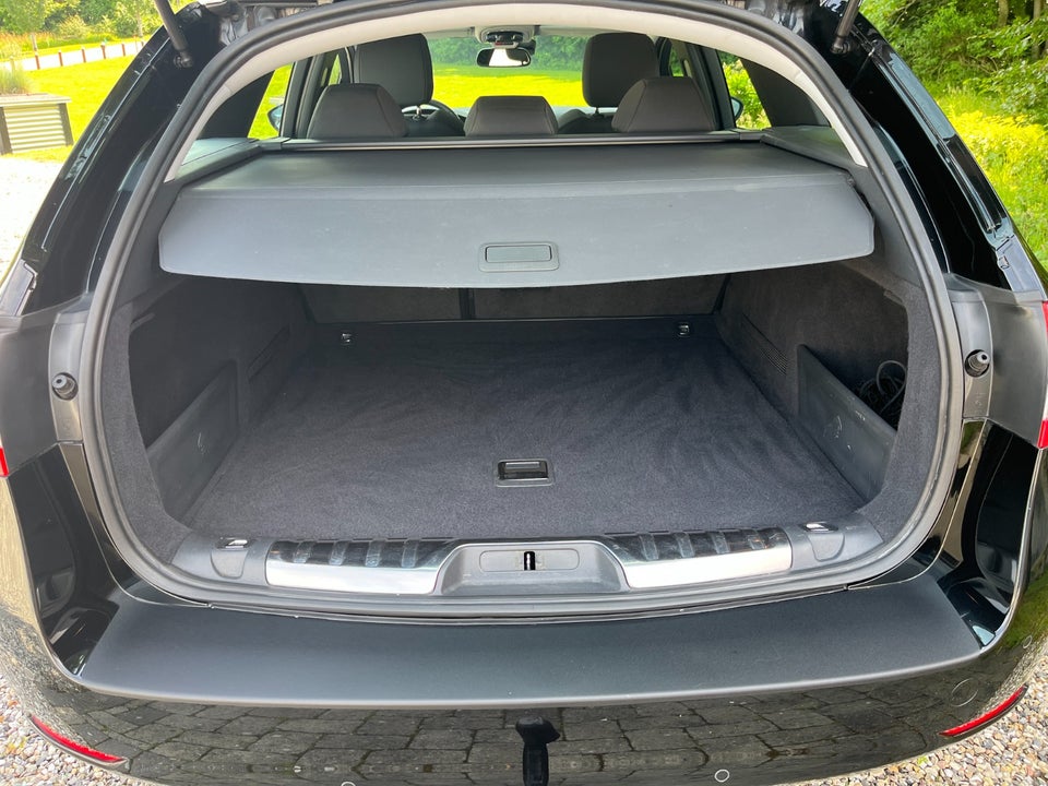 Peugeot 508 2,0 HDi 140 Active SW 5d