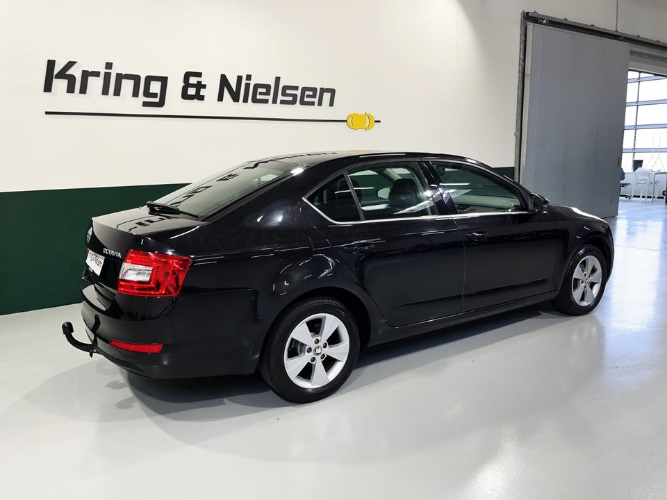 Skoda Octavia 1,2 TSi 105 Elegance DSG 5d