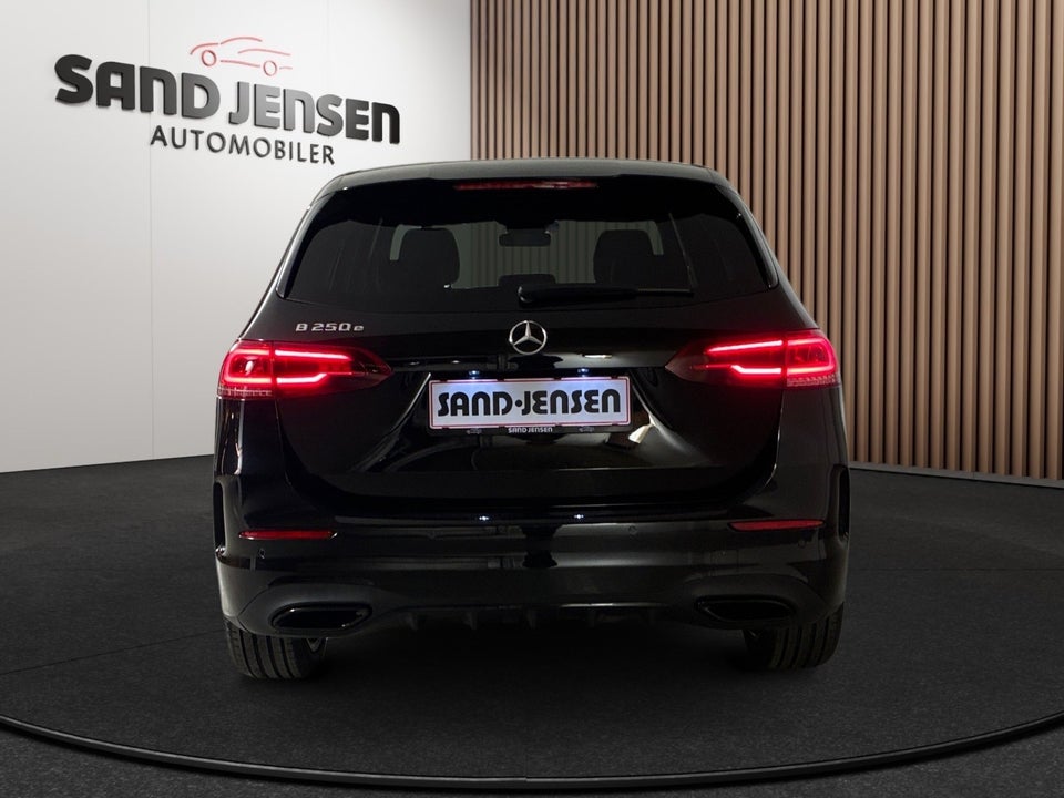 Mercedes B250 e 1,3 AMG Line aut. 5d