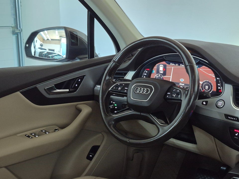 Audi Q7 3,0 TDi 272 quattro Tiptr. 5d